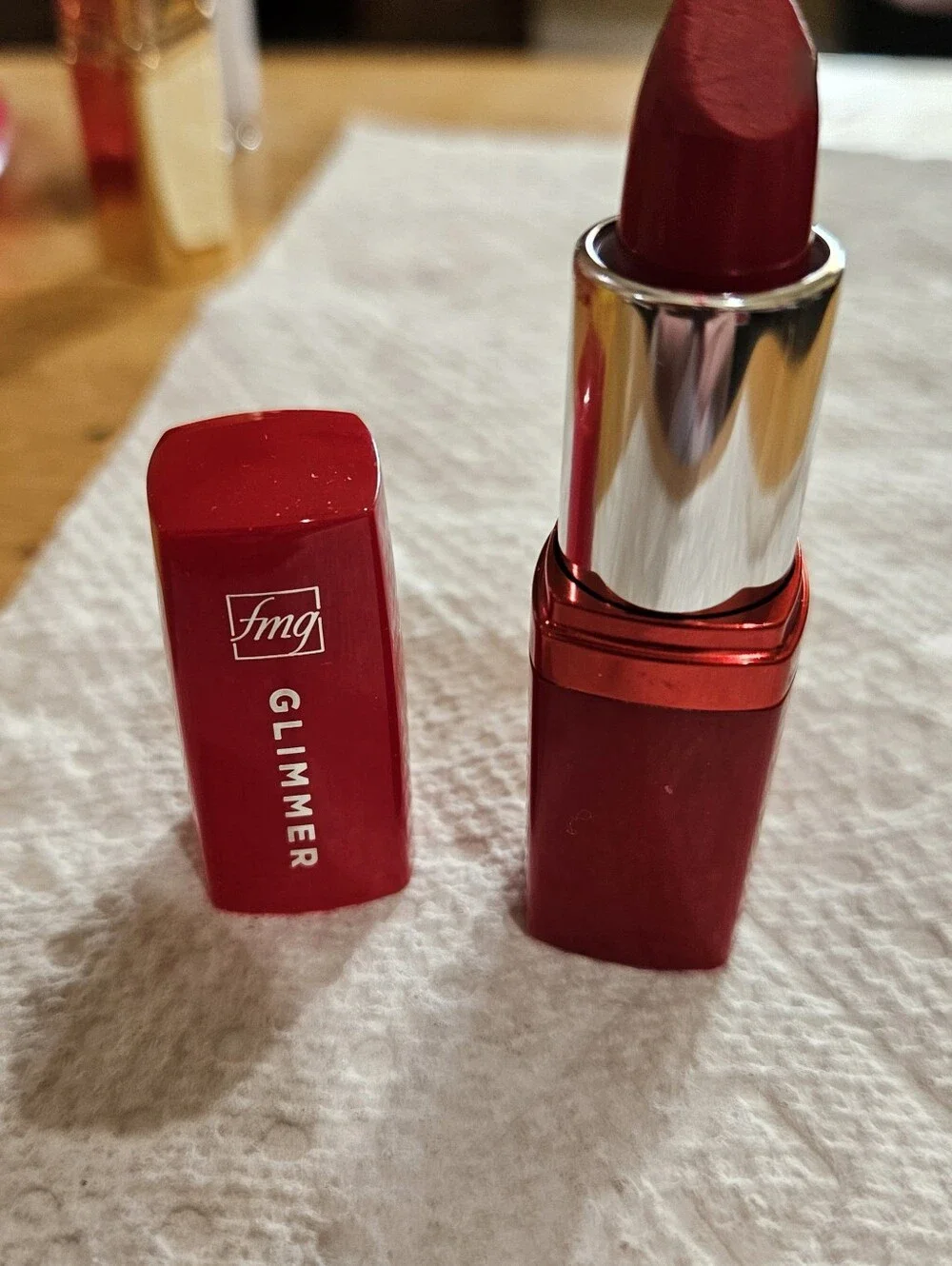 N/A lipsticks avon
